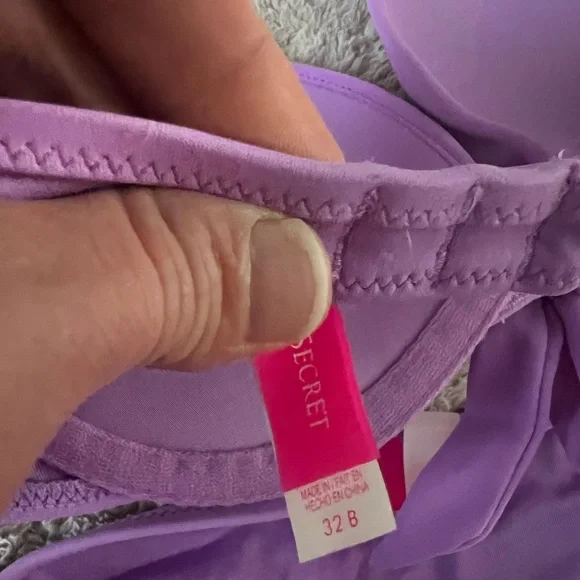 RARE Victoria's Secret Lavender bikini 32B top and XS bottom Swimwear - Picture 5 of 12